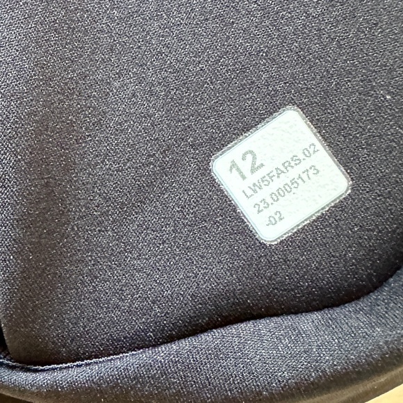 Lululemon Fast and Free High-Rise Tight 25" with Pockets - Picture 10 of 11